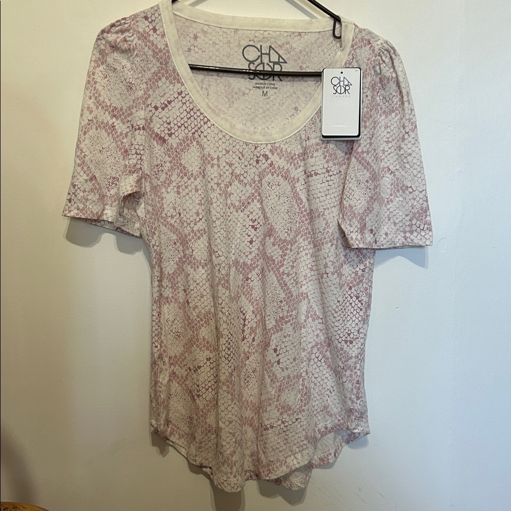 Chaser Women's Pink Python Print Scoop Neck Short Sleeve Tee T-shirt Size Medium